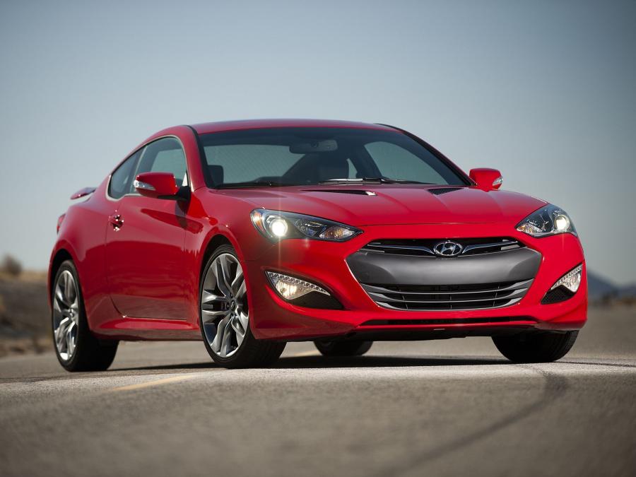  Hyundai Genesis Coupe 2012 года  (US) (фото 12 из 15)